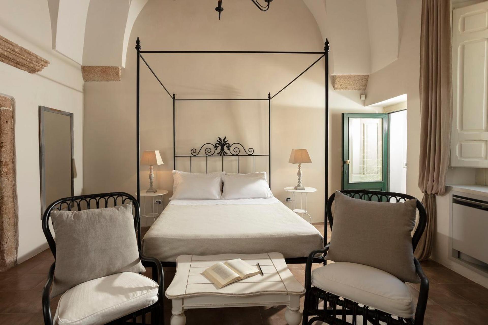 Bed and Breakfast Don Alfonso Dimora D'Epoca Ракале Экстерьер фото